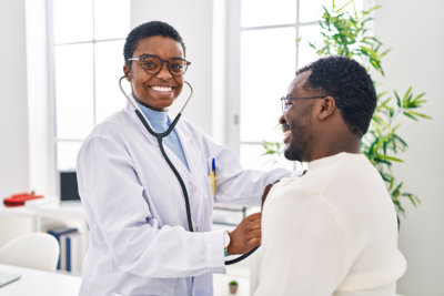 doctor check up a patient